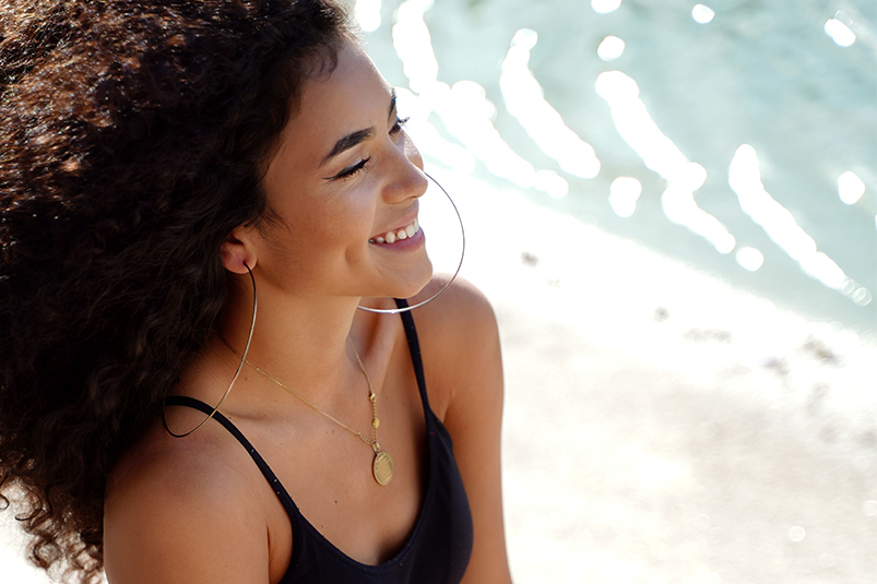 Using Social Media Influencers for Jewelry Business